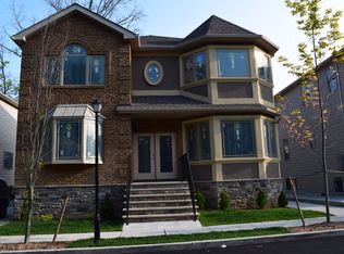 12 Nino Ct, Staten Island, NY 10307