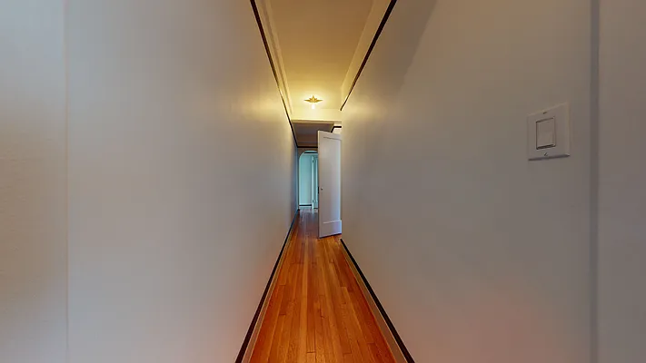 Rented by Bond New York | media 29