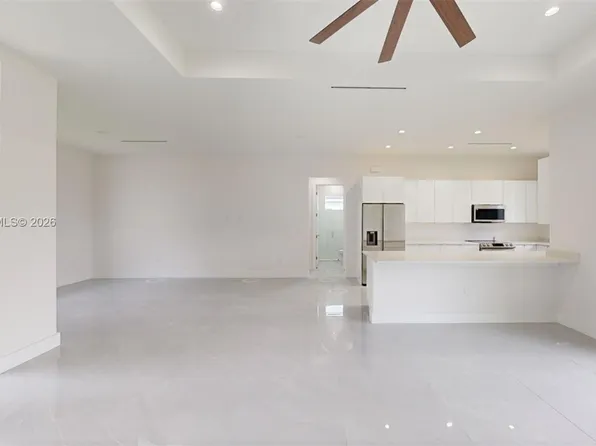 6048 Stratton Rd, Fort Myers, FL 33905