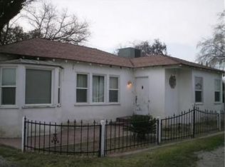 733 S Derby St, Arvin, CA 93203