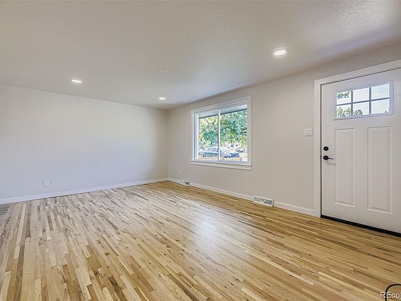 5th image of 3722 S Green Court