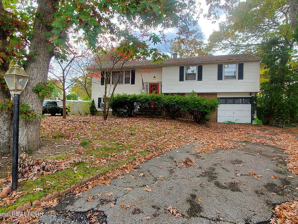 1st image of 331 Colonial Drive