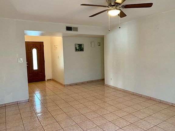 3rd image of 9032 W Whitton Ave
