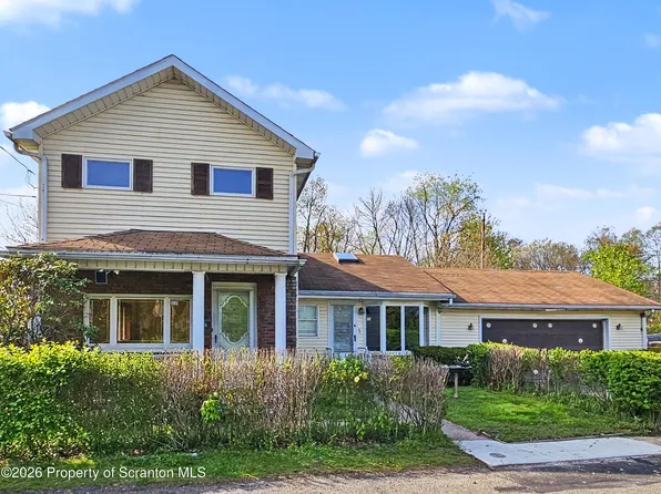 134 Lampman St, Avoca, PA 18641