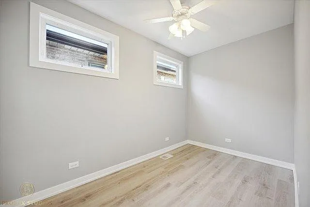 6423 S Knox Ave #1 — Photo 11