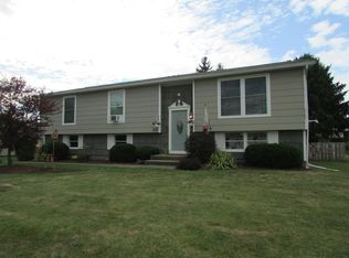 215 Sunset Cir, Horseheads, NY 14845