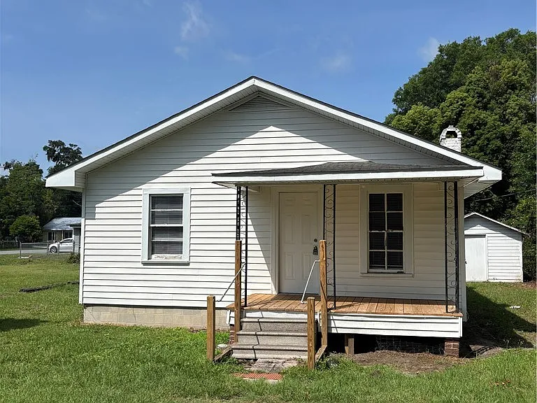 2607 Union St — Photo 9