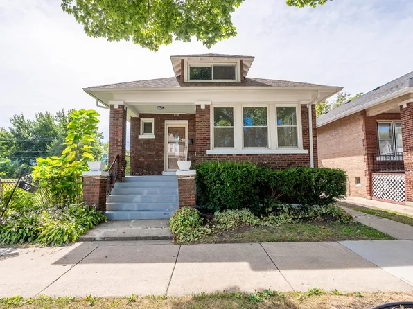 39 W 113th Pl, Chicago, IL 60628
