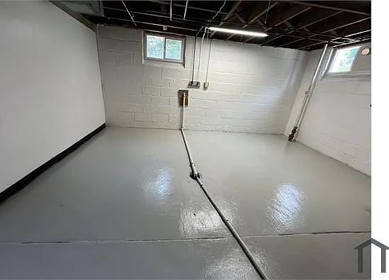 34 Patricia Ave — Photo 27