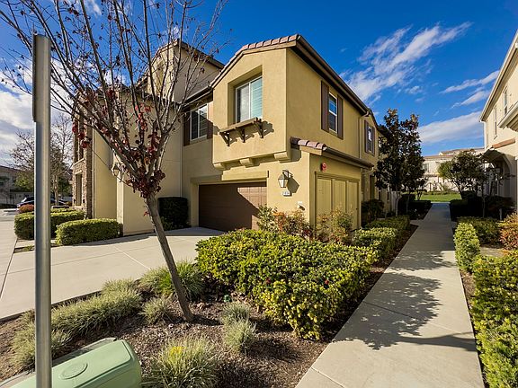 2nd image of 31834 Calle Brio