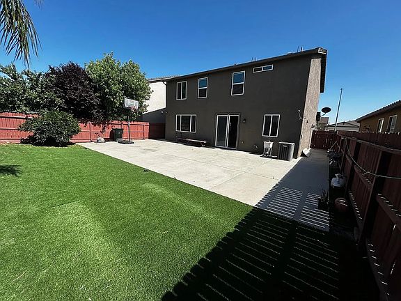 4th image of 5795 E Beck Ave