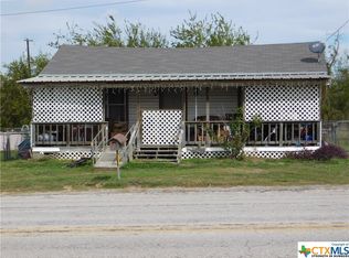 614 W Mesquite Ave, Rogers, TX 76569