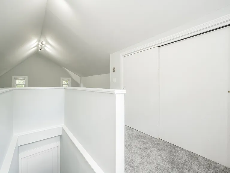 300 Hubbard Ave #2 — Photo 15
