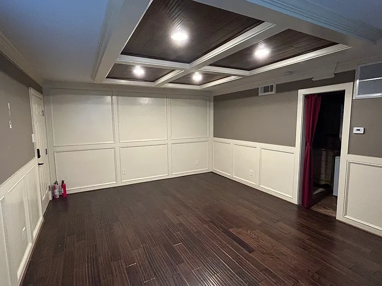 4347 Dickason Ave #116 — Photo 2
