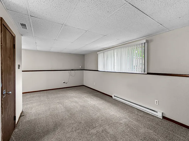 111 Cottonwood St #12 — Photo 3