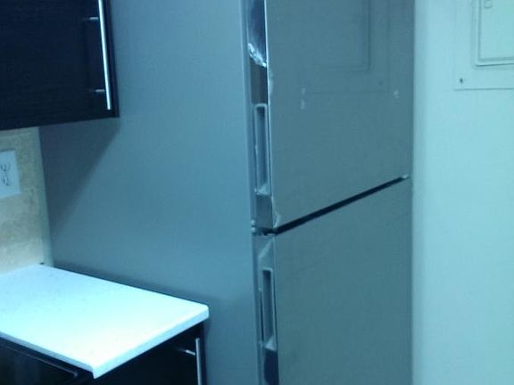 4th image of 220 Lakeview Dr APT 110