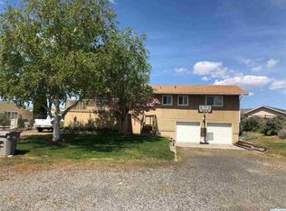 510 Autumn Loop SW, Mattawa, WA 99349