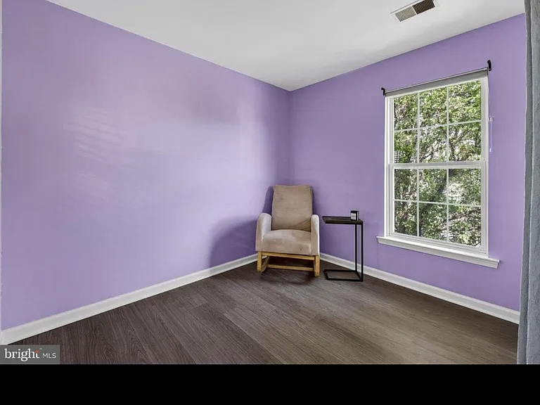 9320 Garst Dr — Photo 25