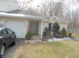 7 Atlantis Ter, Freehold, NJ 07728