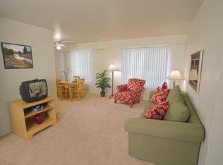 4103 Hill Dr, Shelby Township, MI 48317