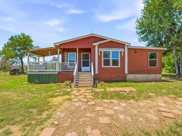 570 Armadillo Ct, Granbury, TX 76049