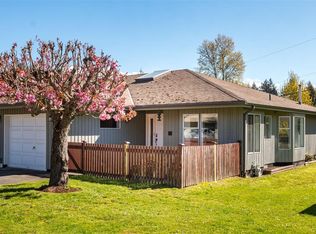 235 Park Dr #4, Saltspring Island, BC V8K2R6