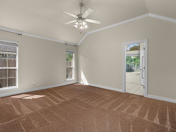 5th image of 5814 Gold Crest Dr