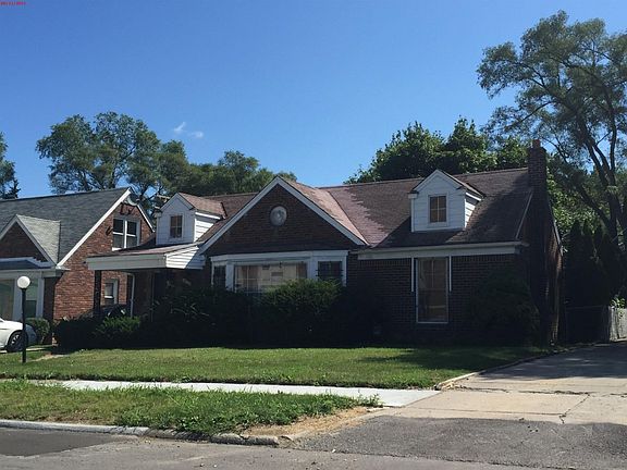 4th image of 9338 Grandville Ave