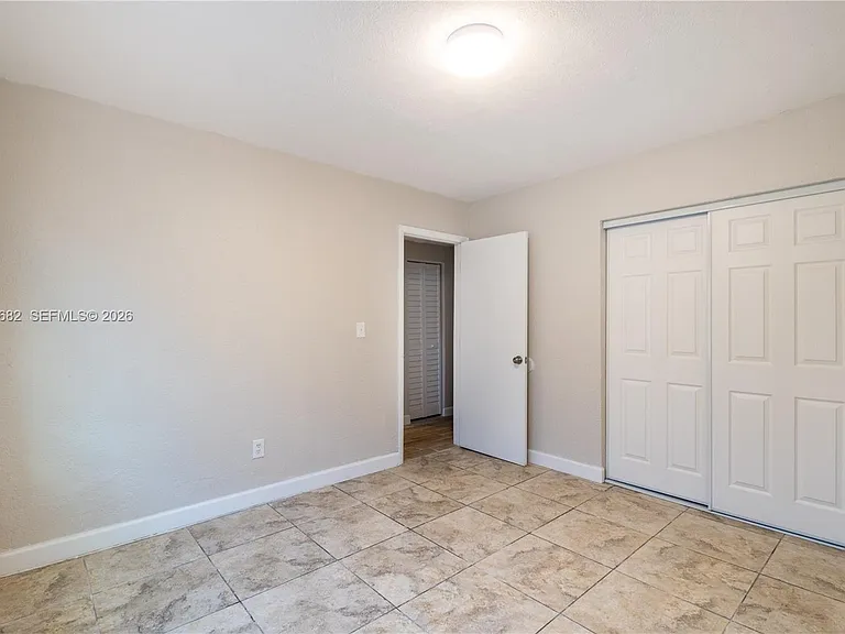 601 S Flagler Ave #6 — Photo 2