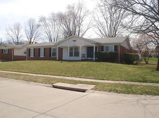 2943 Aberdeen Dr, Florissant, MO