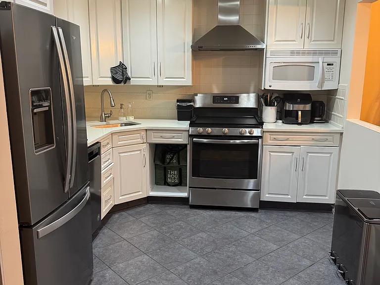 48 Chamberlin Ct — Photo 4