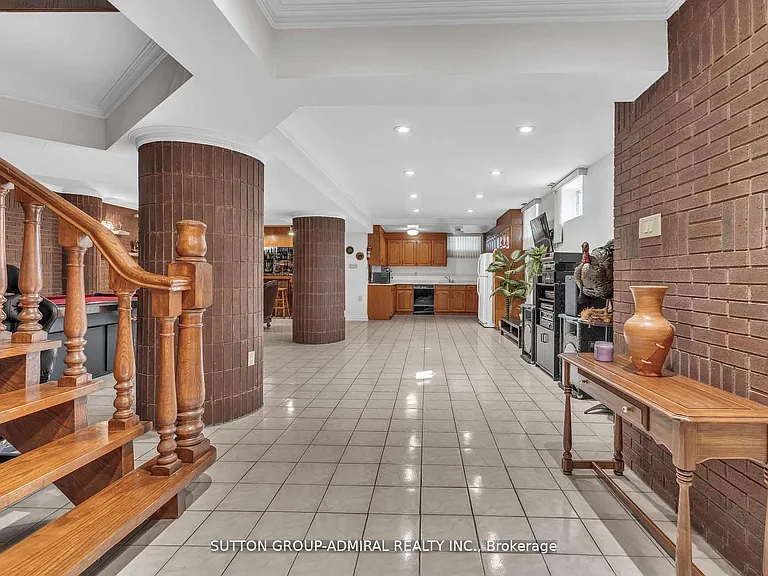116 Goulding Ave — Photo 37