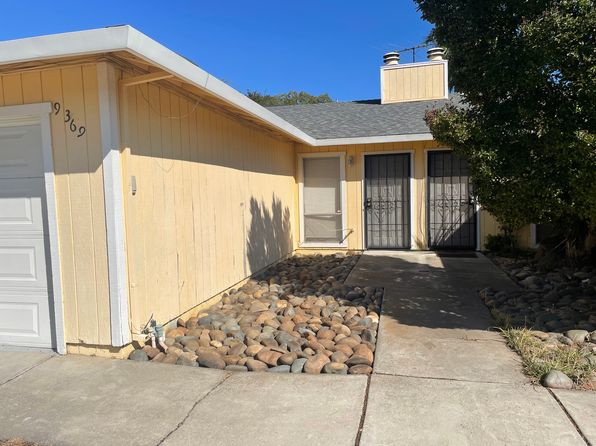 9369 Camada Ct