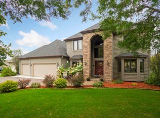 21075 Floral Bay N, Forest Lake, MN 55025