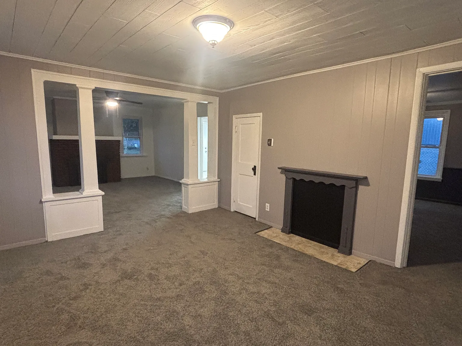 3 bed, 1914 sqft, $1,195 — Photo 3