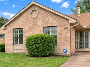 2406 Sunflower Dr, Arlington, TX 76014