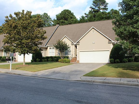 2nd image of 1510 Thornebrooke Cir