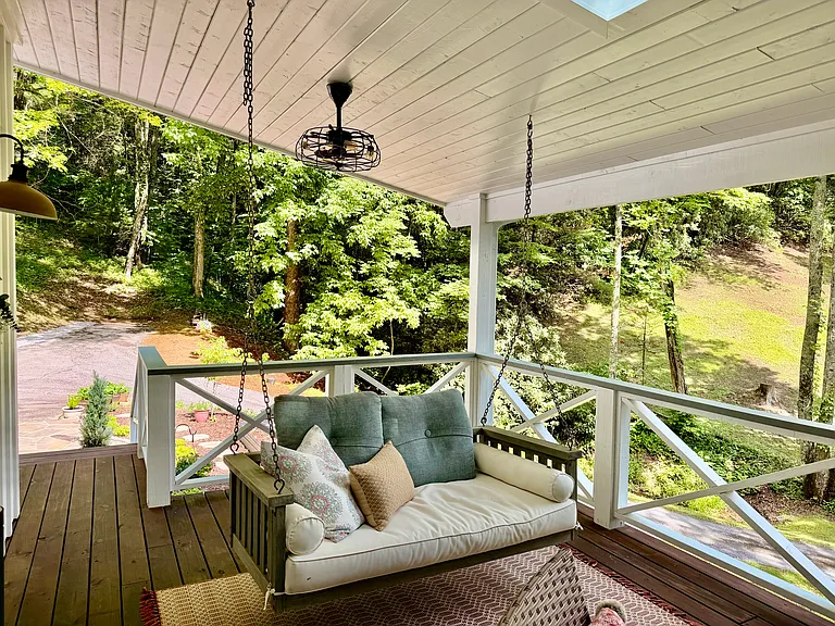 73 Peek And Peak Ln — Photo 16