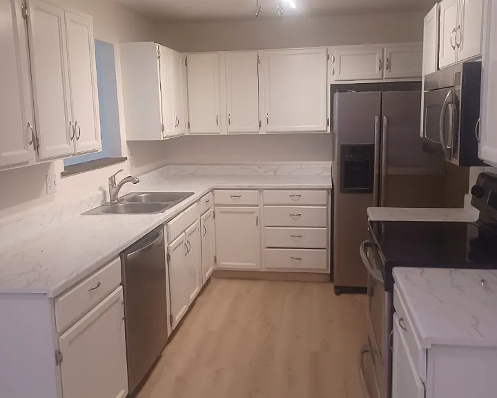 1525 Meeker Dr — Photo 9