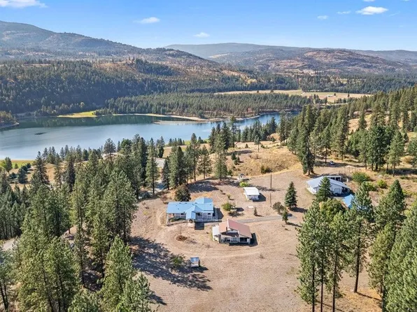 1715 Northport Flat Creek Rd, Kettle Falls, WA 99141