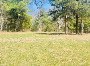 20 Vineyard Valley Dr, Butler, TN 37640