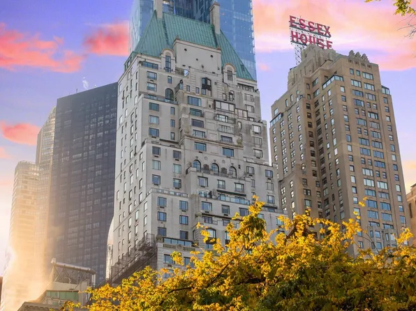 160 Central Park South image 13 of 13