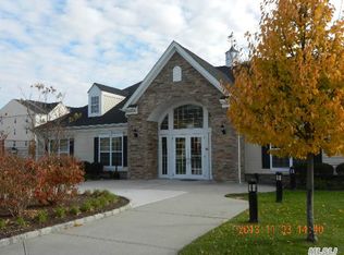 1937 Finch Ln, Central Islip, NY 11722