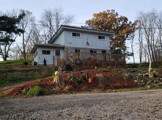 407 Orris Rd, Tarentum, PA 15084