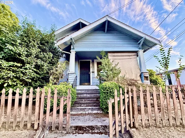 9102 NE Glisan St, Portland, OR 97220
