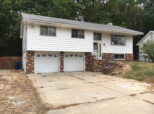 1324 N Schneblin Ct, Peoria, IL