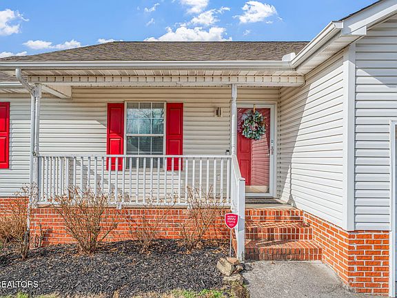 2nd image of 4429 Saint Lucia Ln