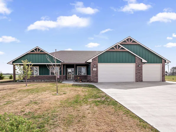 3700 Tapestry Ln, Goddard, KS 67052