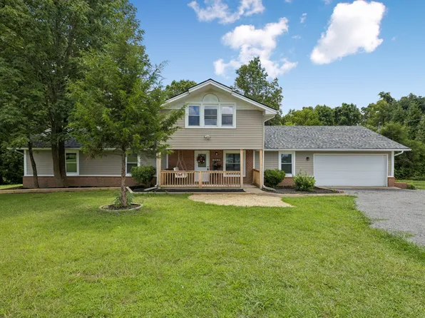 1943 Union Hill Rd, Goodlettsville, TN 37072
