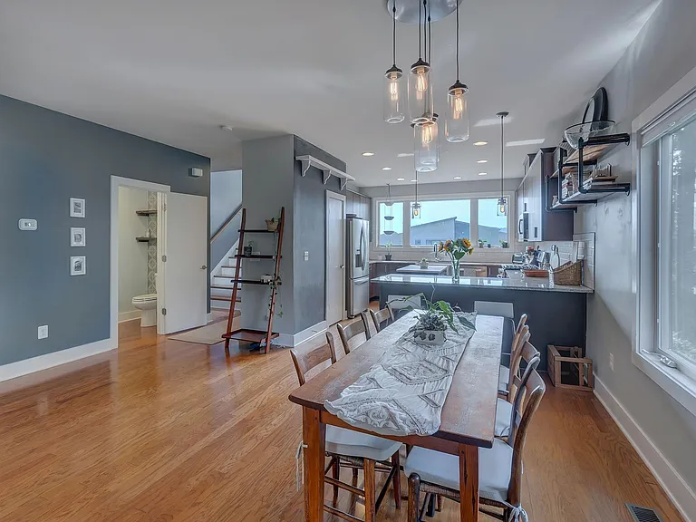 121 Penick Ct — Photo 32